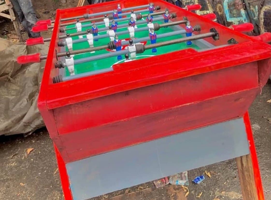 Baby-foot traditionnel